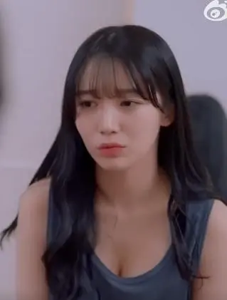 当钢铁直男遇上梦中女神：《男人女神》爆笑来袭！爱情喜剧背后的深刻思考